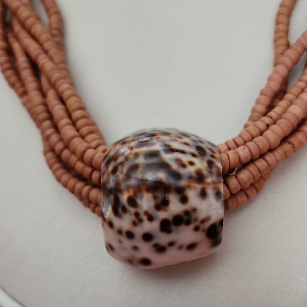 Vintage Brown and Cream Spotted Shell Bead Necklace